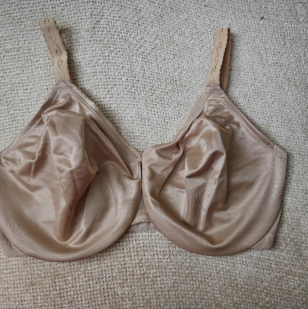 Wacoal Nude Full-Coverage Support Bra 40DD ***NWOT. #857109